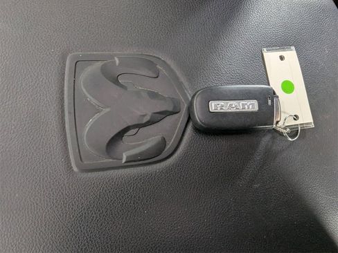 Used 2017 RAM 1500 Laramie w/ Convenience Group image 23