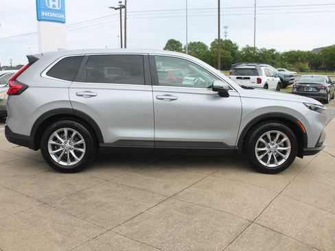 Used 2024 Honda CR-V EX-L image 4