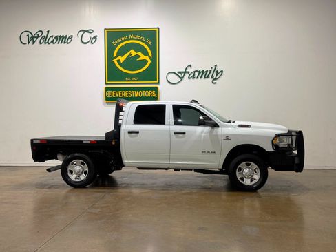 Used 2022 RAM 2500 Tradesman AWD/4WD image 9