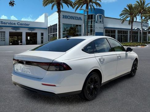 Certified 2025 Honda Accord SE image 8