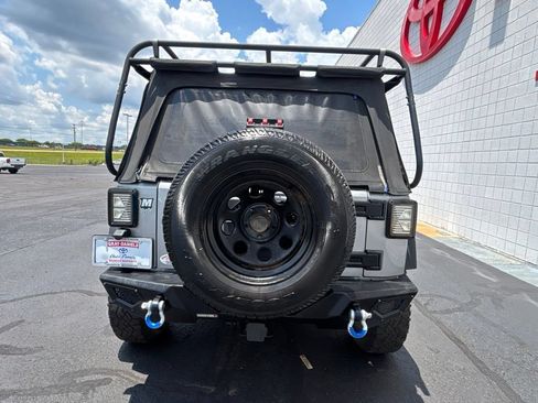 Used 2016 Jeep Wrangler Unlimited Sport w/ Quick Order Package 24S AWD/4WD image 29