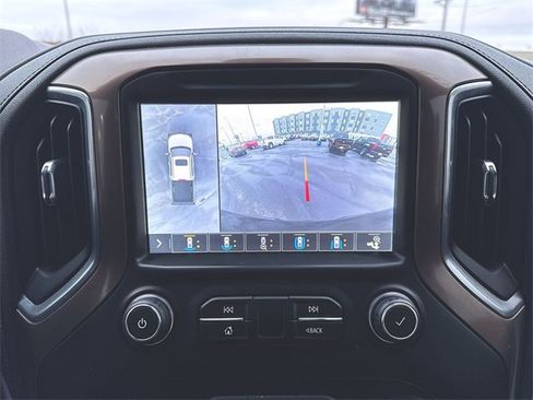 Used 2019 Chevrolet Silverado 1500 High Country w/ Technology Package image 15