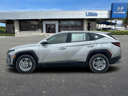 New 2026 Hyundai Tucson SE image 5