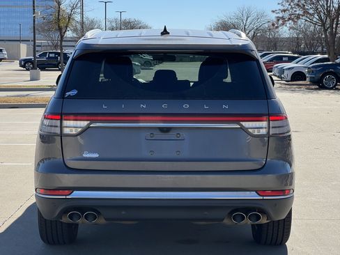 Used 2022 Lincoln Aviator Reserve w/ Elements Package Plus image 8