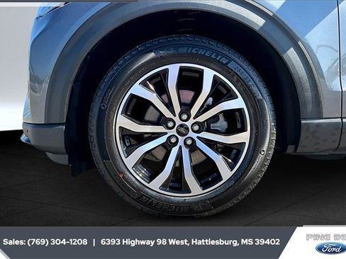 New 2025 Ford Explorer ST-Line w/ Premium Package image 11