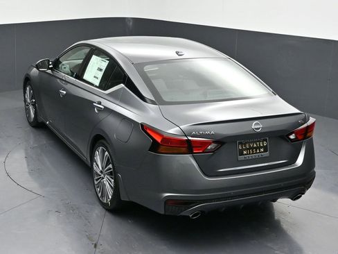 New 2025 Nissan Altima 2.5 SL image 28