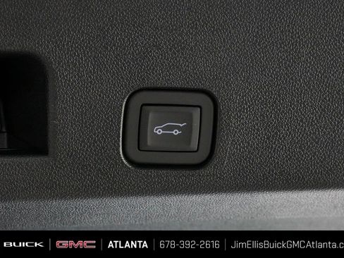 New 2026 GMC Acadia Denali w/ Super Cruise Package FWD image 33