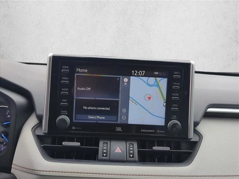 Used 2020 Toyota RAV4 Limited image 14