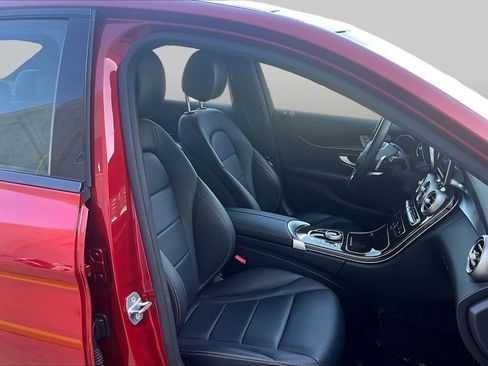 Used 2018 Mercedes-Benz C 300 Sedan image 9