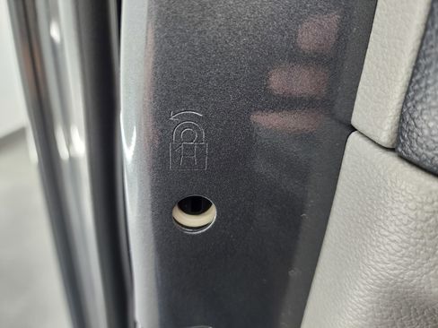 Used 2022 Ford F250 XLT w/ XLT Premium Package image 39