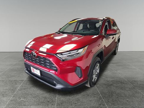 Certified 2025 Toyota RAV4 XLE image 3