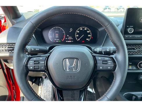 Certified 2025 Honda HR-V Sport image 33