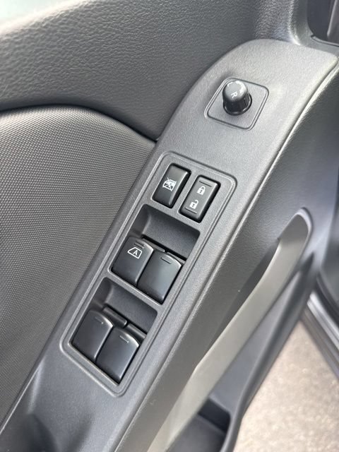 Used 2024 Nissan Frontier SV w/ SV Convenience Package AWD/4WD image 16
