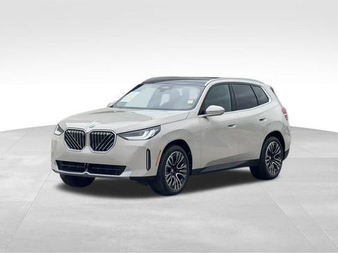 Certified 2025 BMW X3 xDrive30i w/ Premium Package image 1