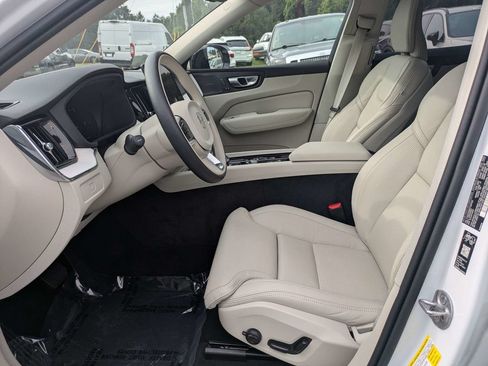 Certified 2026 Volvo XC60 B5 Ultra w/ Protection Package Premier AWD/4WD image 21