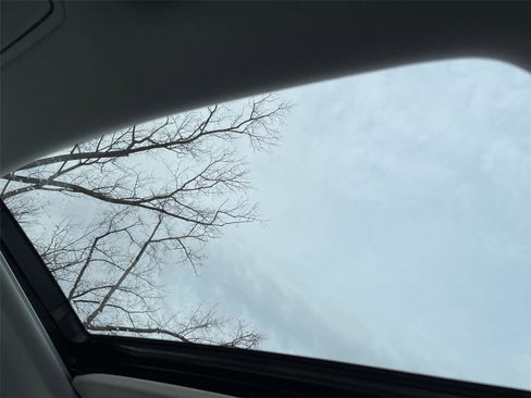 Certified 2018 Acura TLX V6 SH-AWD w/ Technology Pkg image 21