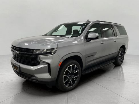 Used 2023 Chevrolet Suburban RST AWD/4WD image 10
