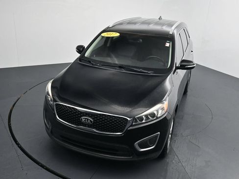 Used 2017 Kia Sorento FWD w/ LX Convenience Package image 30