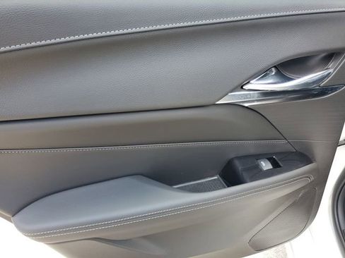 Certified 2025 Cadillac CT4 Luxury RWD image 12