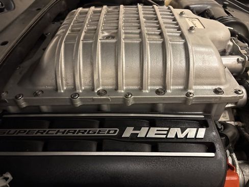 Used 2022 Dodge Charger SRT Hellcat w/ Harman/Kardon Audio Group image 29