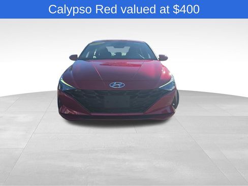 Used 2022 Hyundai Elantra SEL image 3