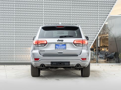 Used 2014 Jeep Grand Cherokee Altitude image 26