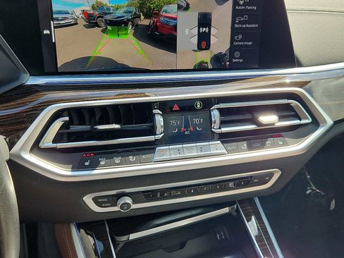 Used 2020 BMW X5 xDrive40i w/ Executive Package AWD/4WD image 15