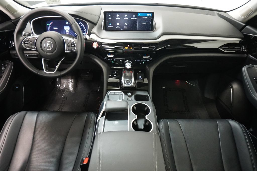 Used 2023 Acura MDX w/ Technology Package FWD image 13