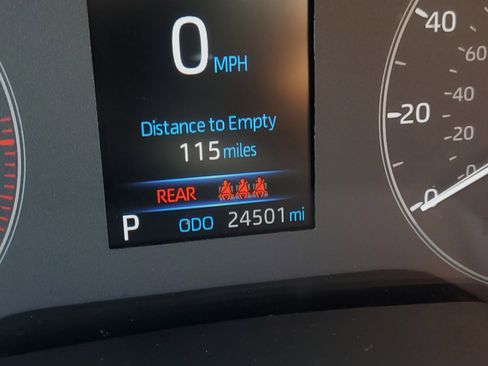 Certified 2023 Toyota Corolla SE FWD image 24