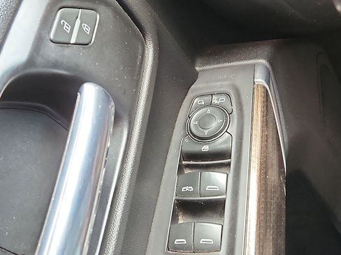 Used 2020 Chevrolet Silverado 1500 LT image 15