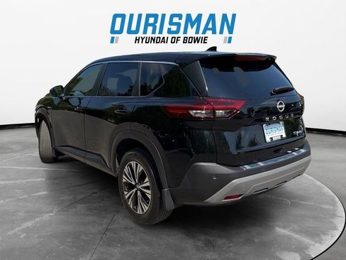 Used 2023 Nissan Rogue SV AWD/4WD image 4