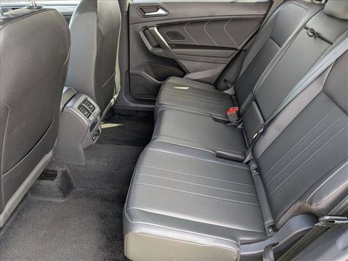 Used 2024 Volkswagen Tiguan SE R-Line image 20