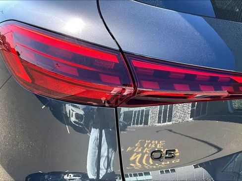 Used 2025 Audi Q5 Premium w/ Convenience Package AWD/4WD image 23