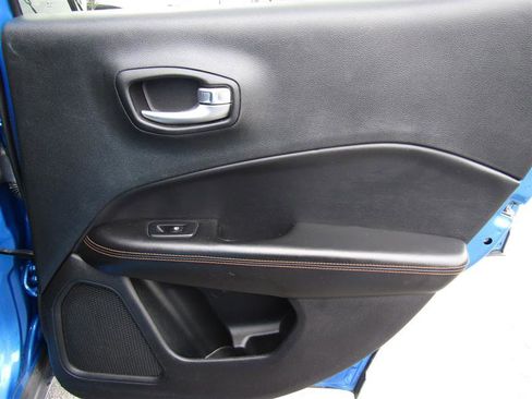 Used 2018 Jeep Compass Limited image 35