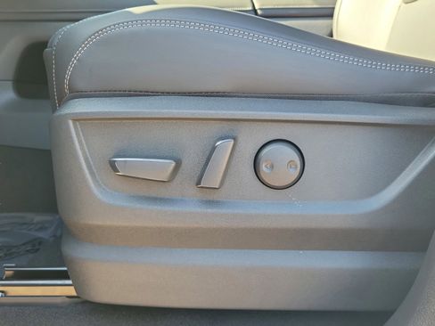 New 2025 Nissan Armada PRO-4X image 23