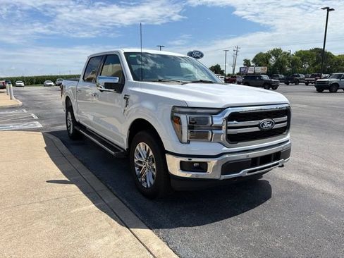 Used 2025 Ford F150 Lariat w/ Equipment Group 502A High AWD/4WD image 3