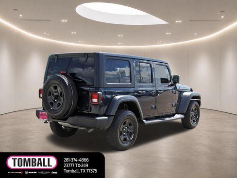 Used 2025 Jeep Wrangler Unlimited Sport AWD/4WD image 7