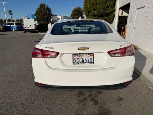 Used 2022 Chevrolet Malibu LT image 5