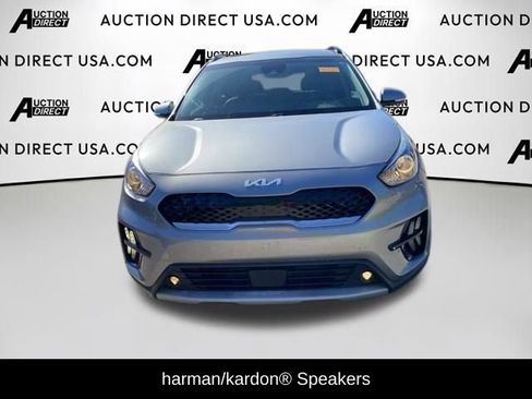 Used 2022 Kia Niro Touring Special Edition FWD image 3