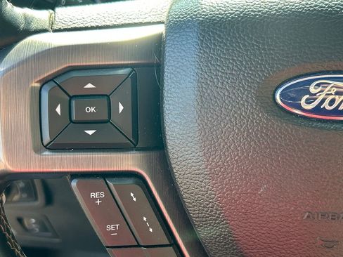 Used 2021 Ford Expedition Max Platinum AWD/4WD image 31