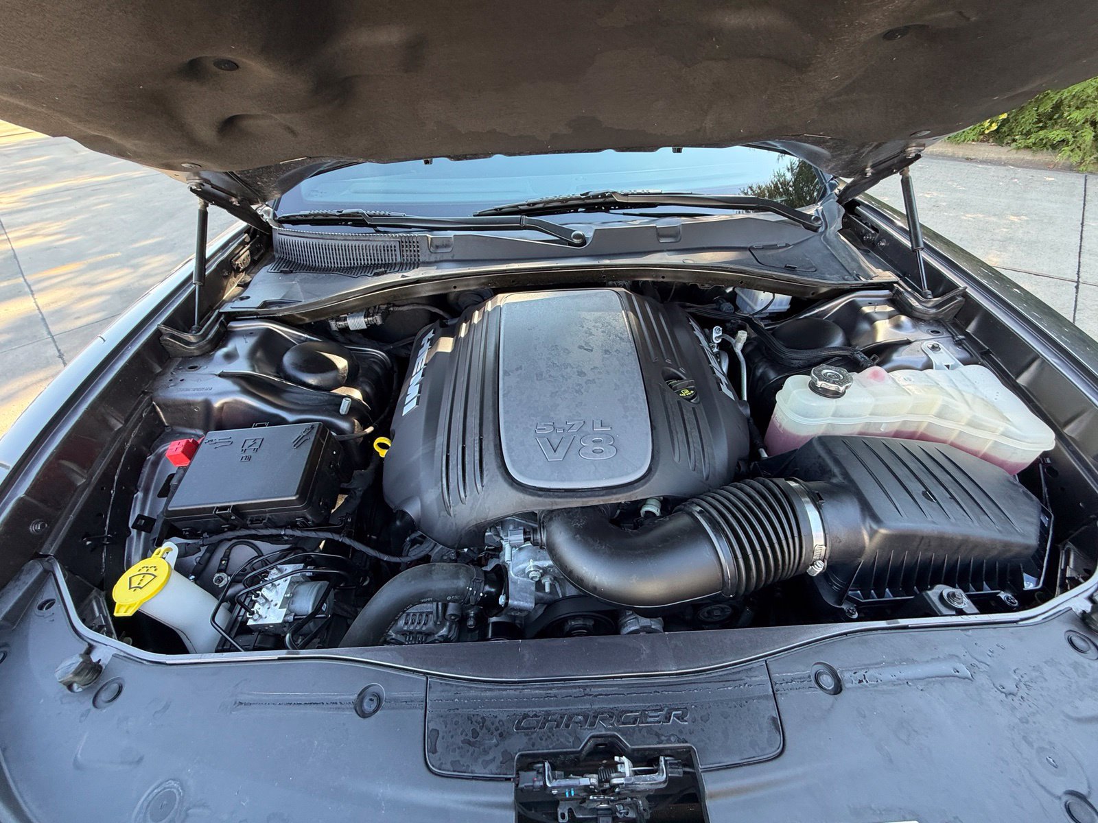 Used 2023 Dodge Charger R/T w/ Plus Group RWD image 35