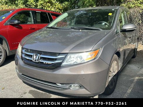 Used 2016 Honda Odyssey Touring image 3