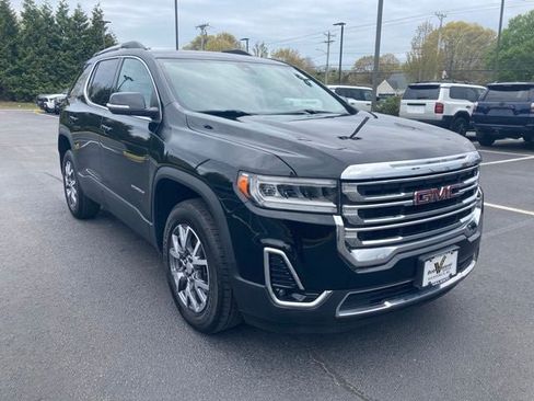 Used 2023 GMC Acadia SLT AWD/4WD image 13