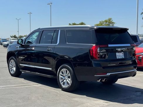 Used 2025 GMC Yukon XL Denali AWD/4WD image 3
