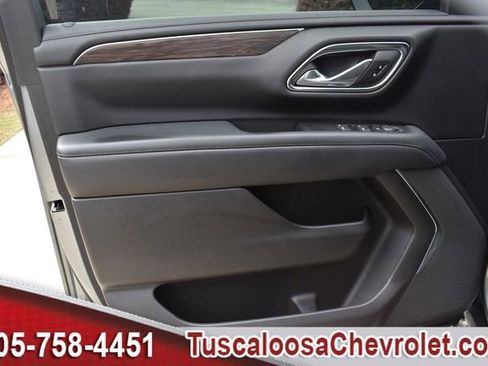 Used 2023 Chevrolet Tahoe LS RWD image 17