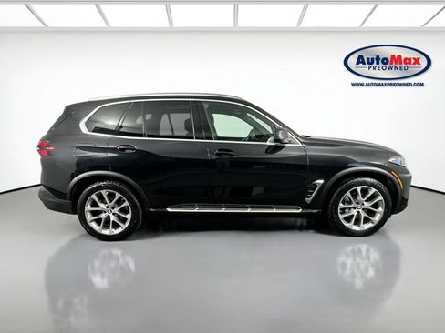 Used 2024 BMW X5 xDrive40i AWD/4WD image 10