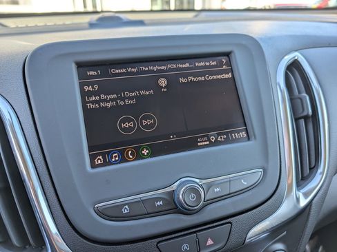 Used 2024 Chevrolet Equinox LT image 22