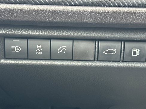 Certified 2025 Toyota Camry SE w/ Convenience Package image 42