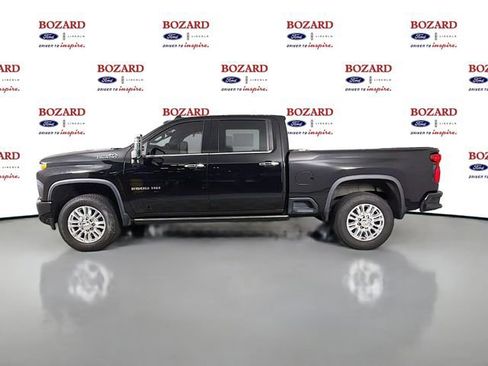 Used 2022 Chevrolet Silverado 2500 High Country w/ Z71 Off-Road Package AWD/4WD image 5