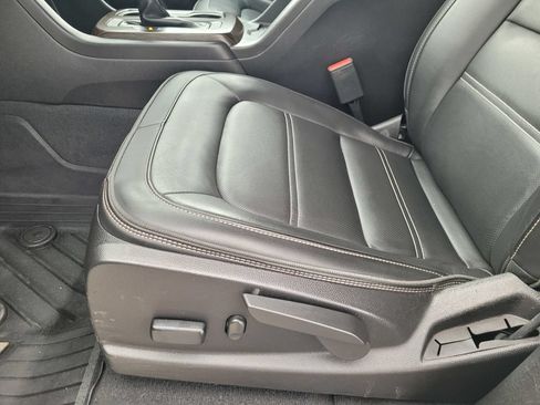 Used 2019 GMC Canyon Denali AWD/4WD image 17